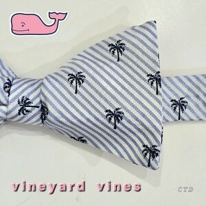 NWT Vineyard Vines Bahama Breeze Blue and White Stripe Seersucker Palm Bow Tie